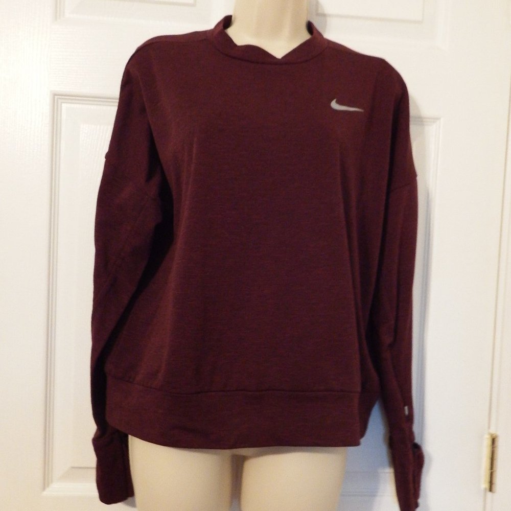 Nike long sleeve pull over sweatshirt, Size Medium